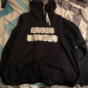 Under armour black and white loose hoodie